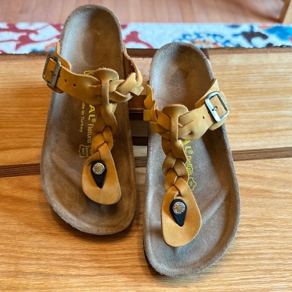 Women's Braided Leather Sandals - Mustard